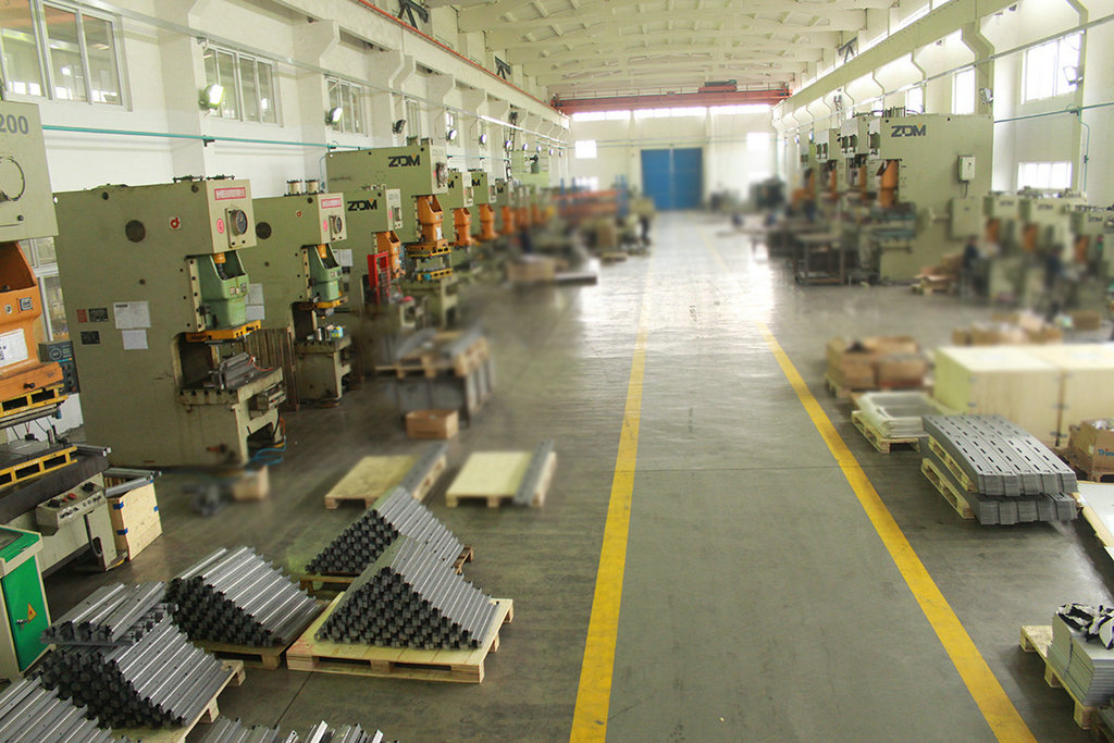 生產(chǎn)設(shè)備